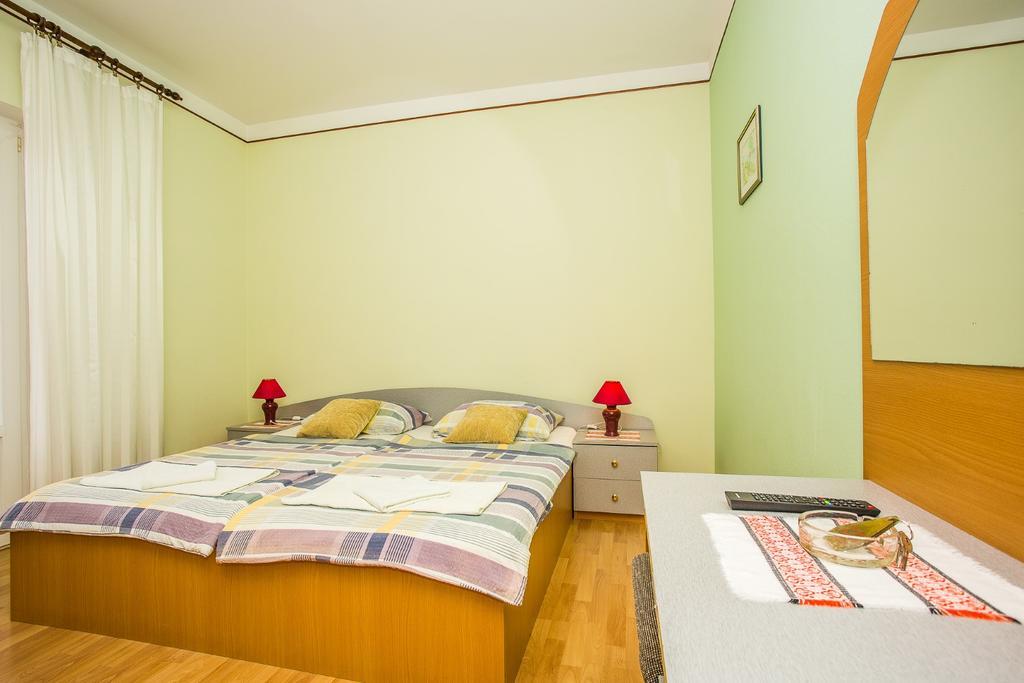 Villa Padova Rab Town Buitenkant foto